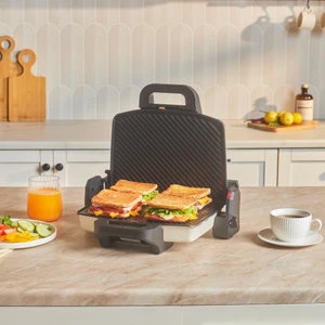 Future Essential Tost Makinesi Matte Krem 1800 W 4 Dilim Kapasiteli