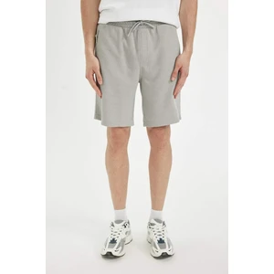 Regular Fit Düz Paça Cepli Basic Düz Şort B8792AX24SM