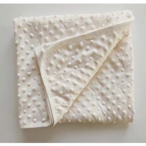 Nohut Desenli Bebek Battaniyesi 90x90 cm Yumuşak ve Rahat Unisex