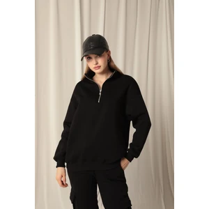 Üç Iplik Dik Yaka Yarım Fermuarlı Kadın Siyah Sweat