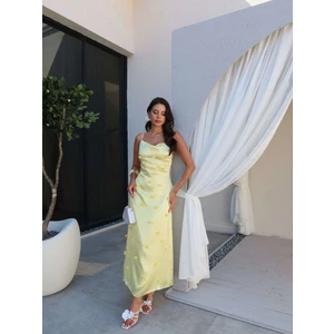 Çiçek Detaylı Saten Elbise