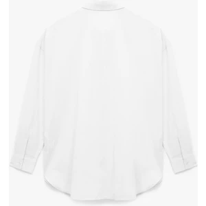 Pamuklu Klasik Yaka Düğmeli Uzun Kollu Oversize Gömlek