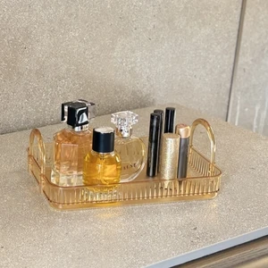 Unique Me Makyaj Organizeri Kozmetik Aksesuar Düzenleyici Banyo Rafı Amber Sarı (Dayanıklı Poli̇karbonat)