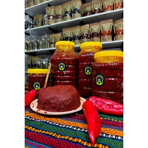 Gazi Sofra Antep Tatlı Biber Salçası Gün Kurusu