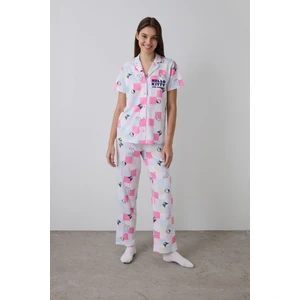 Optik Beyaz Hello Kitty Ekoseli Gömlek Yaka Pamuklu Kısa Kol Pijama Takımı