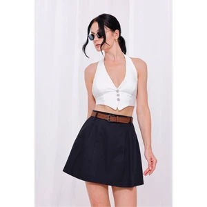 Kadın Piliseli Kemerli Mini Şort Etek