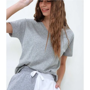 Malkoçbey Baskısız V Yaka  Oversize Unisex Basic T-Shirt