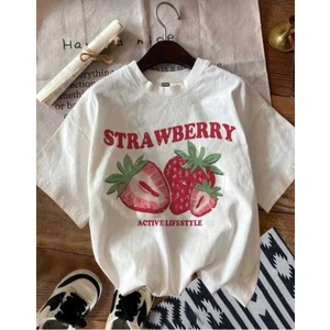 Malkoçbey Çilek Baskılı Oversize Unisex Basic T-Shirt