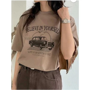 Malkoçbey  Paris Dikey Baskılı Oversize Unisex  Swaetşhirt