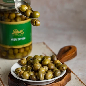 Petek Pastanesi Yeşil Zeytin (360 Gr)