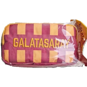 Me 25542 Galatasaray Sarı Kırmızı Çubuklu Kalem Çantası