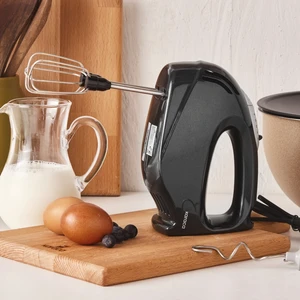 Shiny Black El Mikseri – Ergonomik Tasarım, Güçlü Motor Ve Kolay Kullanım İle Mutfakta İdeal Yardımcı