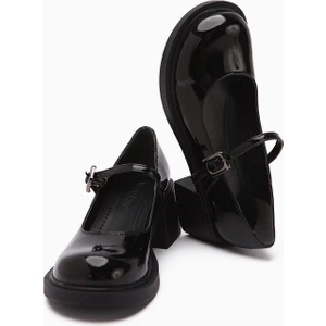 Mirka Siyah Rugan Bantlı Kadın Loafer Ayakkabı