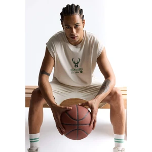 DeFactoFit NBA Milwaukee Bucks Oversize Geniş Kalıp Bisiklet Yaka Atlet