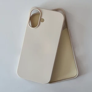 More Gsm iPhone 16 Uyumlu Logosuz Lansman Içi Kadife Esnek Silikon Kılıf