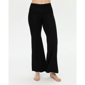 Ayma Active Kadın Siyah Flow Şortlu Pantolon - Çift Kat Korsajlı, İç Şort Katmanlı, Bol Paça, Normal Bel, Yoga, Yoga, Pilates ve Günlük Aktiviteler İçin Rahat ve Şık Pantolon