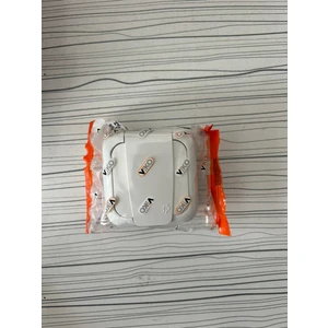 Palmiye Sıva Üstü Topraklı Priz Beyaz