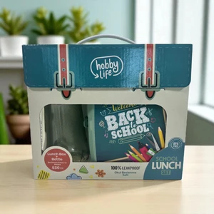 Okul Beslenme Seti: Su Matarası (530ML) ve Desenli Beslenme Kutusu (5PP En Güvenilir Plastik Sınıfı)