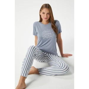 Kadın Time Yumuşak Doku Gri Çizgili Bisiklet Yaka Kısa Kollu Alt Üst Pijama Takımı
