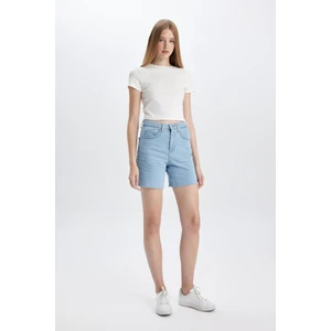 Yüksek Bel Paça Ucu Kesik Jean Şort