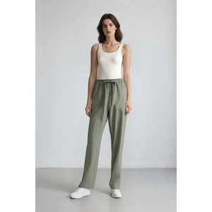 Straight Fit Çift Cepli Yüksek Bel Düz Paça Modal Kumaş Pantolon E5962AX25SP