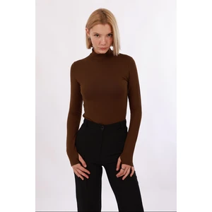 Kadın Parmak Detaylı Body