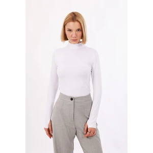 Kadın Parmak Detaylı Body