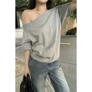 Gri Kadın Düşük Omuz Kayık Yaka Oversize T-Shirt