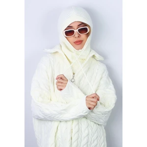 Kadın Ipli Krem Balaclava Triko Bere / Başlık