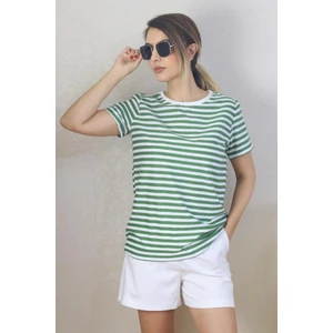 Kadın Yeşil Beyaz Çizgili Basic T-Shirt