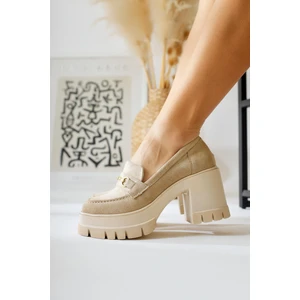 Manija Bej Süet Toka Detaylı Platformlu Makosen Ayakkabı