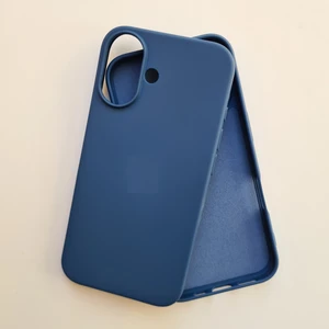 More Gsm iPhone 16 Uyumlu Logosuz Lansman Içi Kadife Esnek Silikon Kılıf
