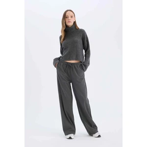 Afra x DeFacto Coool Wide Leg Kumaş Pantolon Geniş Bol Paça Beli Lastikli Bağcıklı Cepli C1428AX25SP