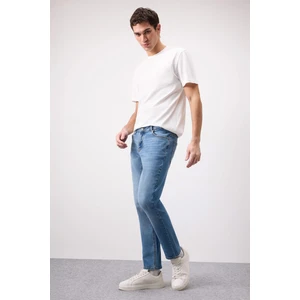 Pedro Slim Fit Dar Kalıp Normal Bel Dar Paça Jean Pantolon B8418AX25SP