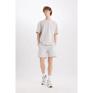 Slim Fit Dar Kesim Dar Paça Basic Düz Şort B8674AX25SP