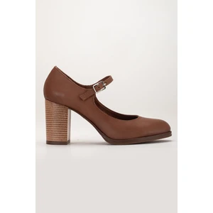 Analin Shoes Kadın  Bantlı Topuklu Ayakkabı Ceviz