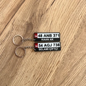 Kişiye Özel Plaka Anahtarlık Çiftli Set (2 Adet) - Isimli ve Plakalı Araç Anahtarlığı