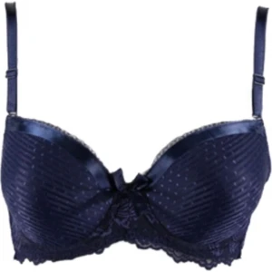 C Cup Desteksiz Sütyen