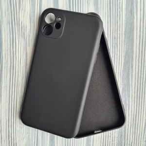 More Gsm iPhone 11 Uyumlu Kamera Korumalı Lansman Içi Kadife Silikon Kılıf