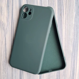 More Gsm iPhone 11 Uyumlu Logosuz Kamera Korumalı Lansman Içi Kadife Silikon Kılıf