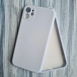 More Gsm iPhone 11 Uyumlu Logosuz Kamera Korumalı Lansman Içi Kadife Silikon Kılıf