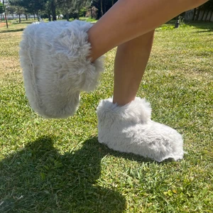 Elisha Ev Botu  Ithal Peluş Uzun Tüylü