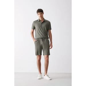 Regular Fit Her Yöne Esneyen Krinkıl Bermuda Şort E0980AX25SM
