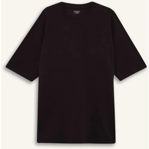 Oversize Geniş Kalıp Bisiklet Yaka Ağır Kumaş Basic Düz Kısa Kollu Tişört E9798AX25AU