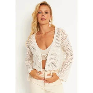 Kadın Ekru Ajurlu Triko Hırka YV248