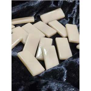 Atölye Öğretmenim Cam Mozaik Taşı (3 kg Ağırlığında 200 Adet Taş 250 ml Tutkal ) Tezgah Arası Mozaik Taşı