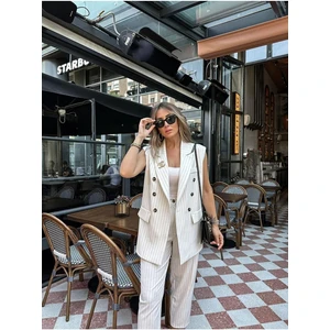 Gamze Alptekin Çizgili Ceket Pantolon Kumaş Takım