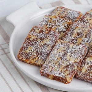 Bulutlar Kuruyemiş Cevizli Yaprak Cezerye  (Kg) 500 gr