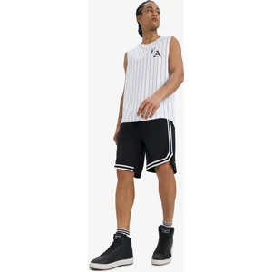 DeFactoFit Hızlı Kuruyan Standart Fit Sporcu Kısa Paça Ağır Kumaş Şort C1840AX25HS