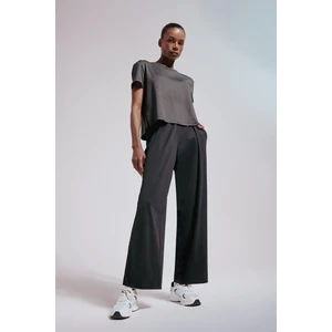 DeFactoFit Straight Fit Geniş Paça Standart Boy İnce Sporcu Pantolon E2542AX25SM